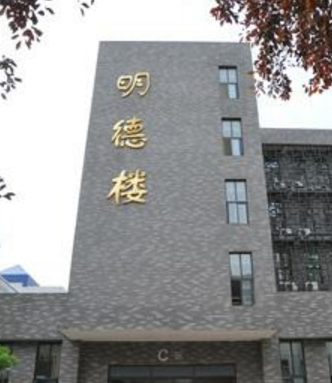 在甘設點組織藝術類專業(yè)?？济魅者M行