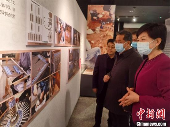 圖為展覽現(xiàn)場?！●T志軍 攝