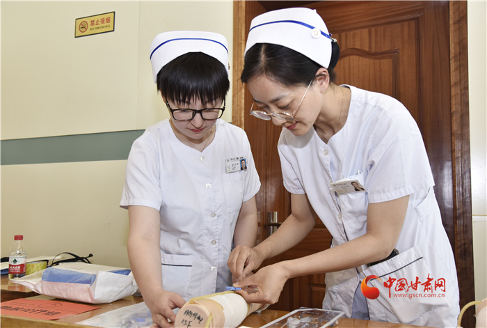 你知道有一種難受叫“春節(jié)胃”嗎？