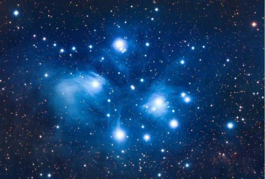 8月“星空劇場(chǎng)”上新：“月姑娘”聯(lián)袂“七姐妹”共舞