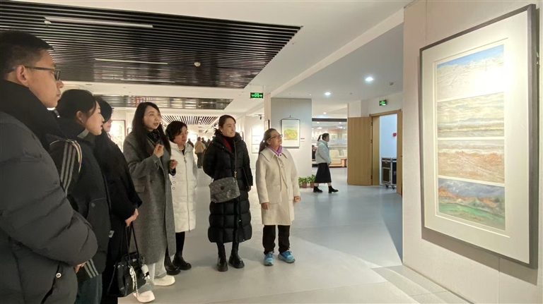 百名畫家畫蘭州美術(shù)作品展精彩亮相